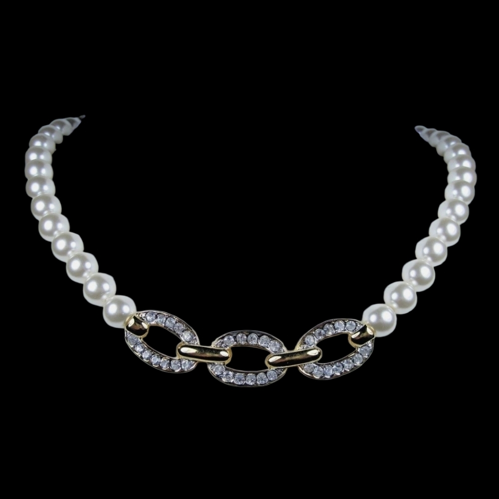 Rachel Pearl Necklace with Swarovski Crystals